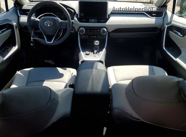 2T3B6RFV6SW084905 2025 TOYOTA RAV4 Gray Widok deski rozdzielczej
