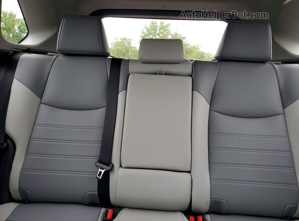 2T3B6RFV6SW084905 2025 TOYOTA RAV4 Gray Widok tylnych siedzeń