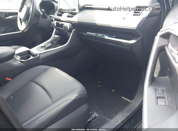 2T3B6RFV8MW025647 2021 TOYOTA RAV4 Black Front interior view