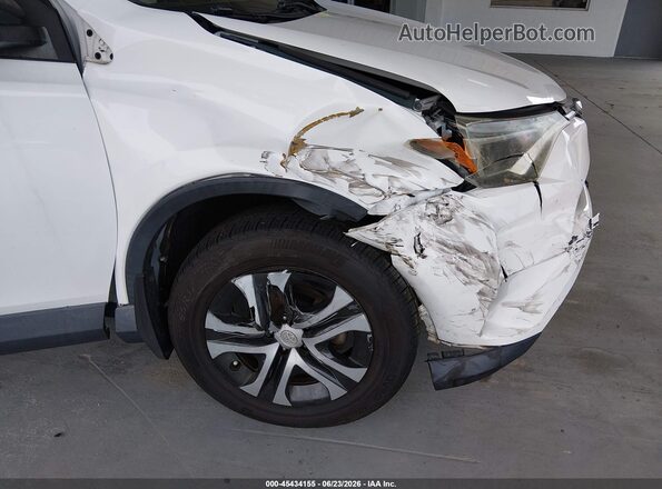 2T3BFREV0JW772995 2018 TOYOTA RAV4 White წინა ხედი