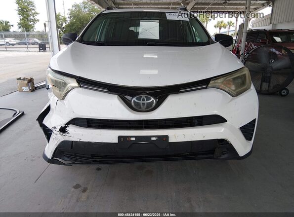 2T3BFREV0JW772995 2018 TOYOTA RAV4 White უკანა სალონის ხედი