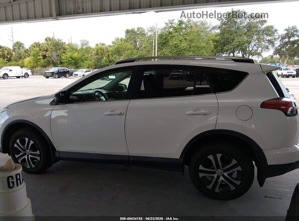 2T3BFREV0JW772995 2018 TOYOTA RAV4 White 