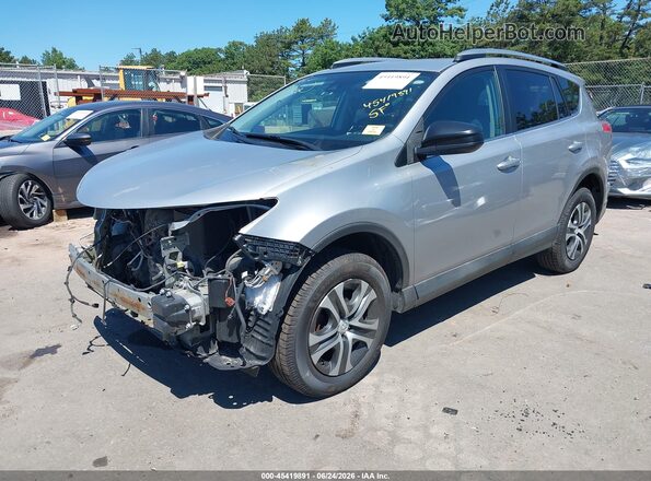 2T3BFREV1HW581273 2017 TOYOTA RAV4 Silver Przód lewy