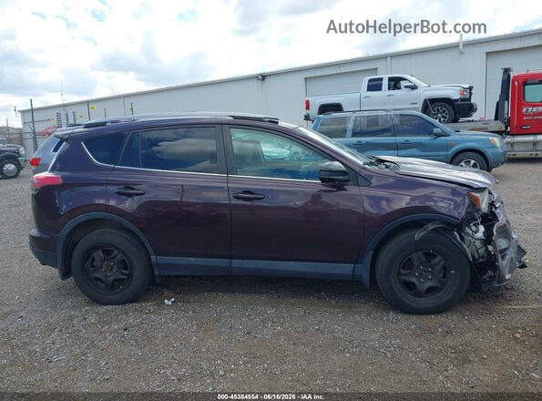 2T3BFREV1JW831598 2018 TOYOTA RAV4 Burgundy Widok wnętrza z tyłu