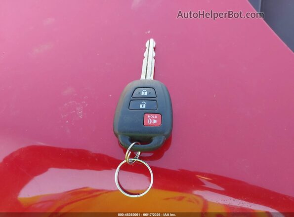 2T3BFREV2HW585719 2017 TOYOTA RAV4 Red Vista del salpicadero