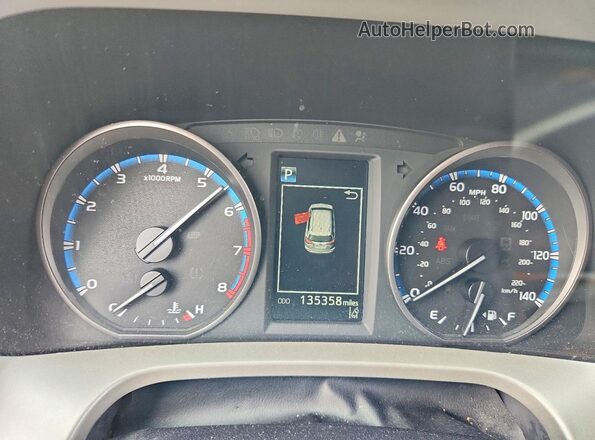 2T3BFREV3HW626259 2017 TOYOTA RAV4 Gray Սարքավորումների վահանակի տեսք