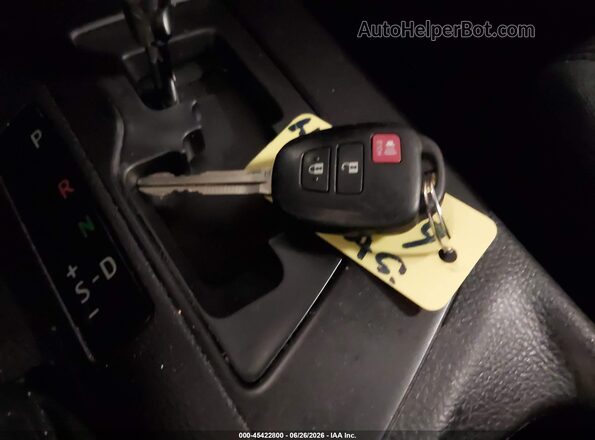 2T3BFREV3HW678202 2017 TOYOTA RAV4 Black Вид панелі приладів