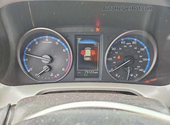2T3BFREV4JW780940 2018 TOYOTA RAV4 Purple Սարքավորումների վահանակի տեսք