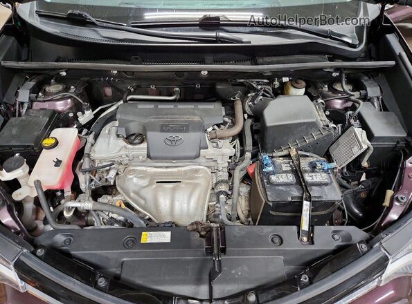 2T3BFREV5JW754847 2018 TOYOTA RAV4 Purple Vista del compartimento del motor