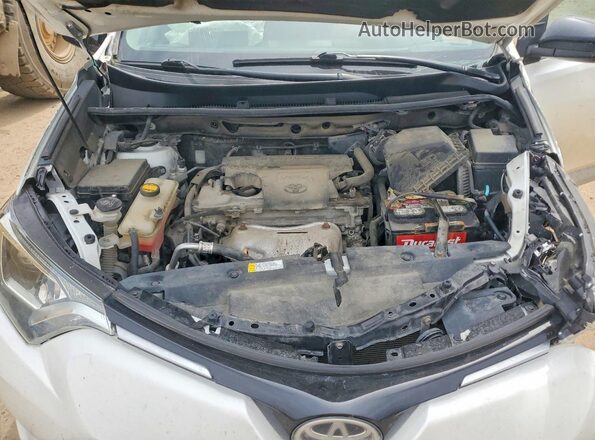 2T3BFREV6HW619449 2017 TOYOTA RAV4 White Widok komory silnika