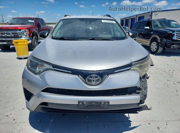2T3BFREV8JW729005 2018 TOYOTA RAV4 Silver წინა ხედი