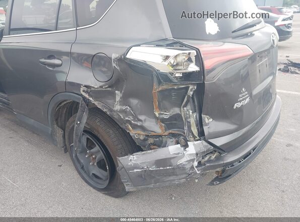 2T3BFREVXHW615467 2017 TOYOTA RAV4 Gray Вид спереду