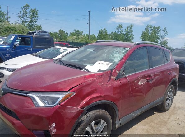 2T3BFREVXJW756223 2018 TOYOTA RAV4 Red Widok z przodu