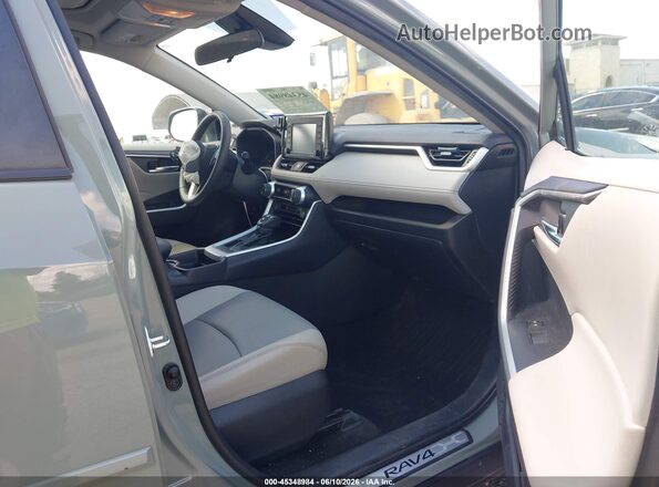 2T3C1RFV0MW175609 2021 TOYOTA RAV4 Gray Սալոնի դիմացի տեսք