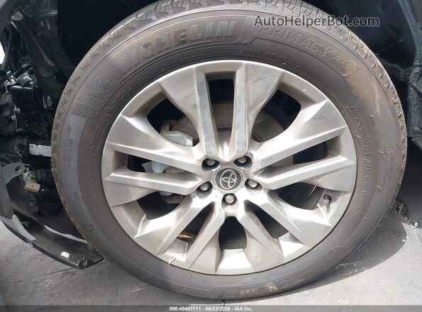 2T3C1RFV0RC256134 2024 TOYOTA RAV4 Silver Вид щитка приладів