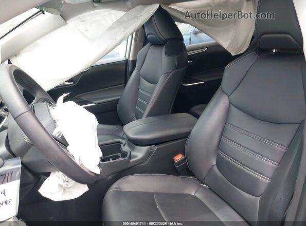 2T3C1RFV0RC256134 2024 TOYOTA RAV4 Silver 