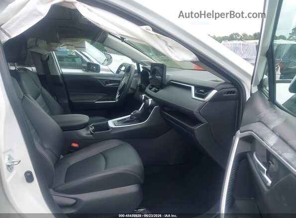 2T3C1RFV0SW383308 2025 TOYOTA RAV4 White Front interior view