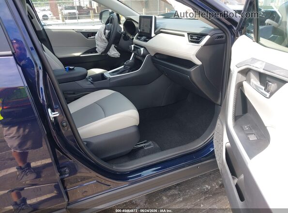 2T3C1RFV1SW380868 2025 TOYOTA RAV4 Blue Вид салону спереду