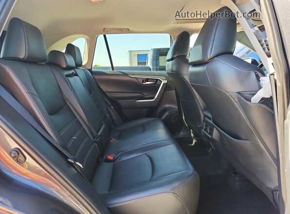 2T3C1RFV2KW037888 2019 TOYOTA RAV4 Gray Vista interior trasera