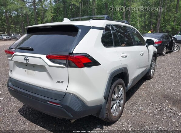 2T3C1RFV2MW147942 2021 TOYOTA RAV4 White Задня права чверть