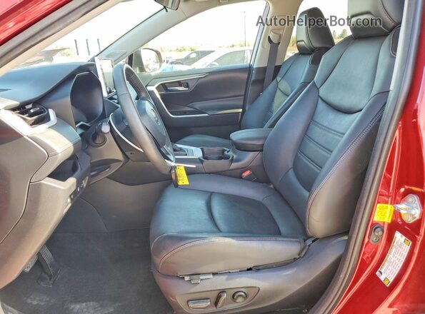 2T3C1RFV2MW150730 2021 TOYOTA RAV4 Red Front interior view
