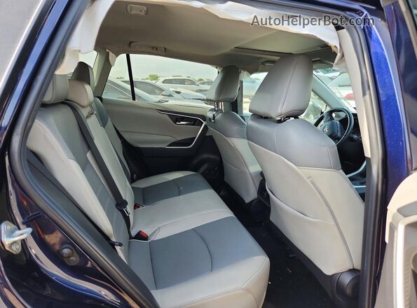 2T3C1RFV2MW184974 2021 TOYOTA RAV4 Blue Vista interior trasera