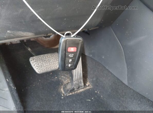 2T3C1RFV3SW377549 2025 TOYOTA RAV4 White Widok deski rozdzielczej