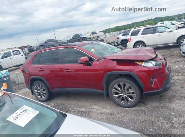 2T3C1RFV4KW049671 2019 TOYOTA RAV4 Red Rear interior view