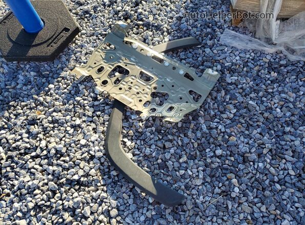 2T3C1RFV4LC065081 2020 TOYOTA RAV4 Charcoal 
