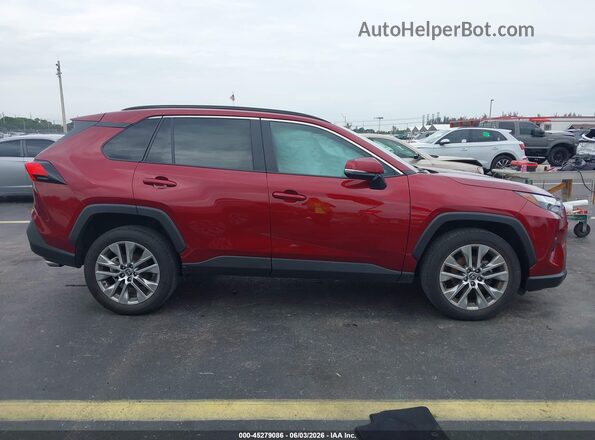 2T3C1RFV4NW210363 2022 TOYOTA RAV4 Red Rear interior view