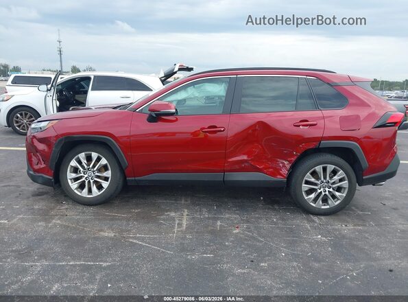 2T3C1RFV4NW210363 2022 TOYOTA RAV4 Red Front view