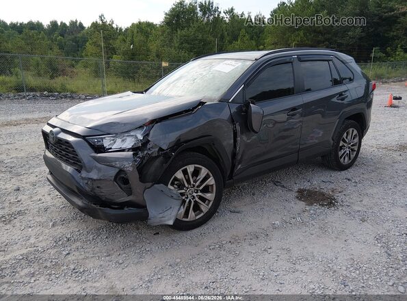 2T3C1RFV5MC126245 2021 TOYOTA RAV4 Gray Vista tres cuartos delantera izquierda