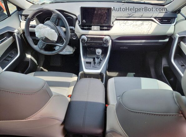 2T3C1RFV5RC284737 2024 TOYOTA RAV4 Gray Вид панелі приладів