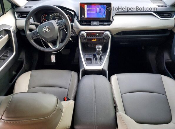 2T3C1RFV5SC312302 2025 TOYOTA RAV4 Silver 