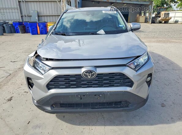 2T3C1RFV6KC022358 2019 TOYOTA RAV4 Silver 