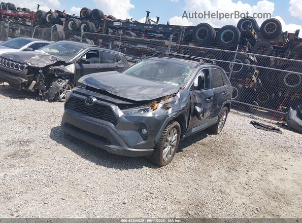 2T3C1RFV8MC126479 2021 TOYOTA RAV4 Gray Առջևի ձախ երեք քառորդ տեսարան