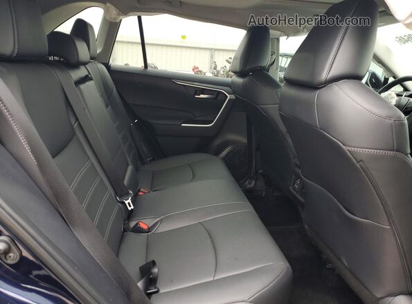 2T3C1RFVXSW423331 2025 TOYOTA RAV4 Синий Вид задней части салона