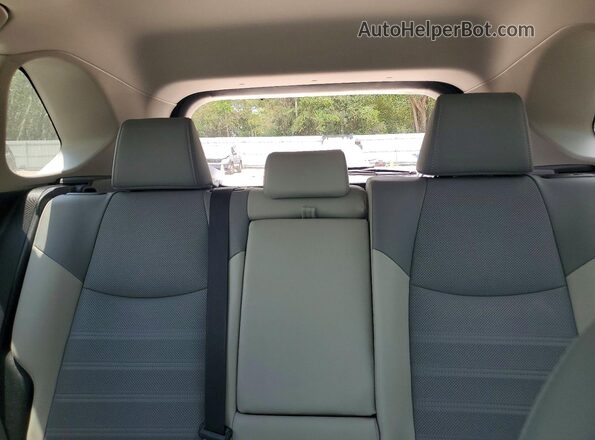 2T3D6RFV4RW048178 2024 TOYOTA RAV4 Gray Вид задніх сидінь
