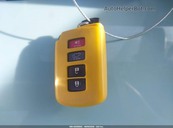 2T3DFREV0GW470284 2016 TOYOTA RAV4 Серебряный 