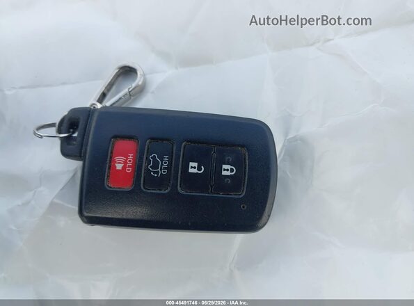 2T3DFREV0HW633047 2017 TOYOTA RAV4 Silver Vista del salpicadero
