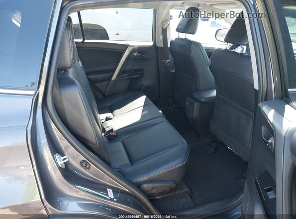 2T3DFREV1HW562957 2017 TOYOTA RAV4 Gray 