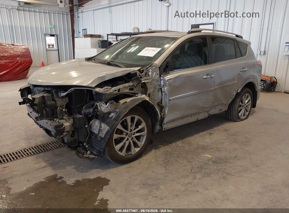 2T3DFREV3HW578920 2017 TOYOTA RAV4 Серебряный Передняя левая четверть