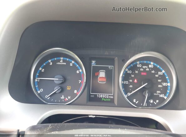 2T3DFREV4HW549944 2017 TOYOTA RAV4 Green Вид задніх сидінь