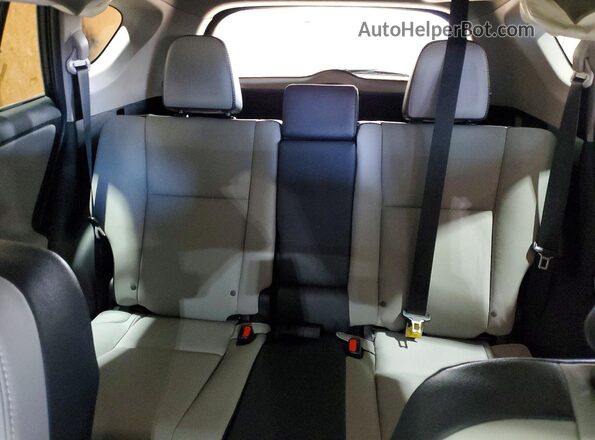 2T3DFREV7HW637371 2017 TOYOTA RAV4 Charcoal Հետևի նստատեղերի տեսք