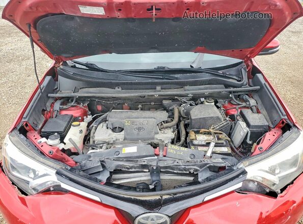2T3DFREV8HW576841 2017 TOYOTA RAV4 Red Widok komory silnika