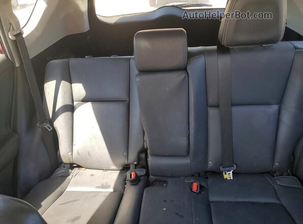 2T3DFREV8JW830585 2018 TOYOTA RAV4 Red Widok tylnych siedzeń