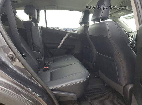 2T3DFREVXHW656643 2017 TOYOTA RAV4 Gray Rear interior view