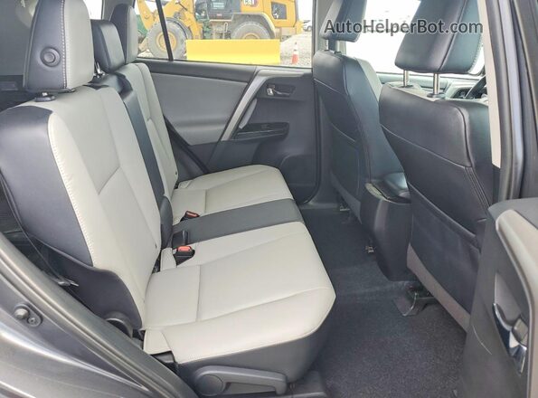 2T3DFREVXJW845685 2018 TOYOTA RAV4 Серый Вид задней части салона