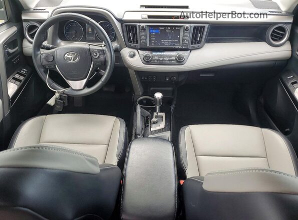 2T3DFREVXJW845685 2018 TOYOTA RAV4 Серый Вид панели приборов