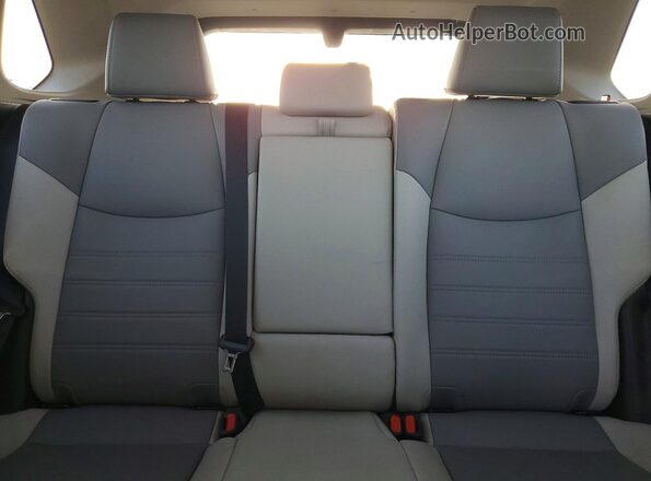 2T3DWRFV1LW074969 2020 TOYOTA RAV4 Silver Rear seats view